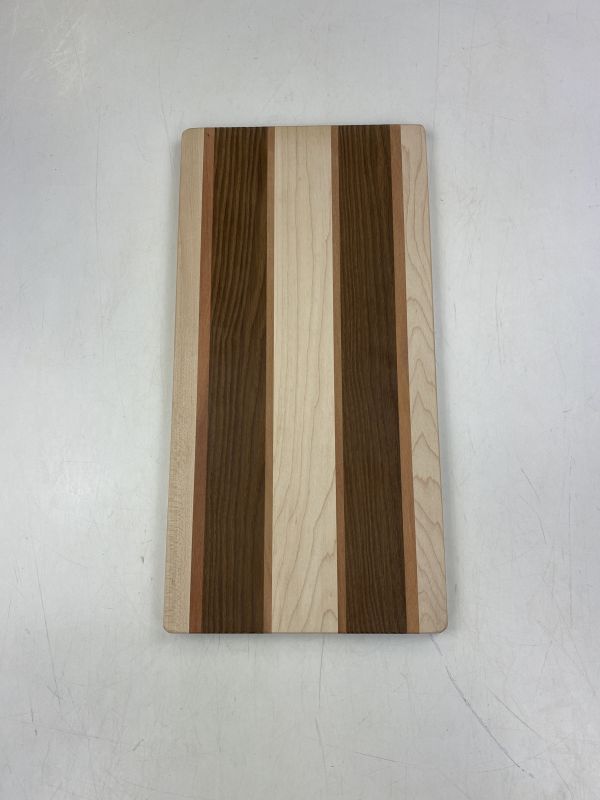 Cutting Board Design 1